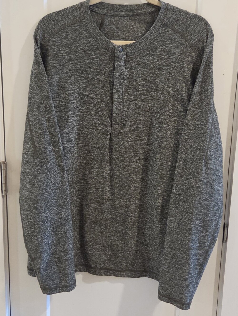 Lululemon Surge Long-Sleeve Warm Henley Shirt Heathered Olive Green - Size Large